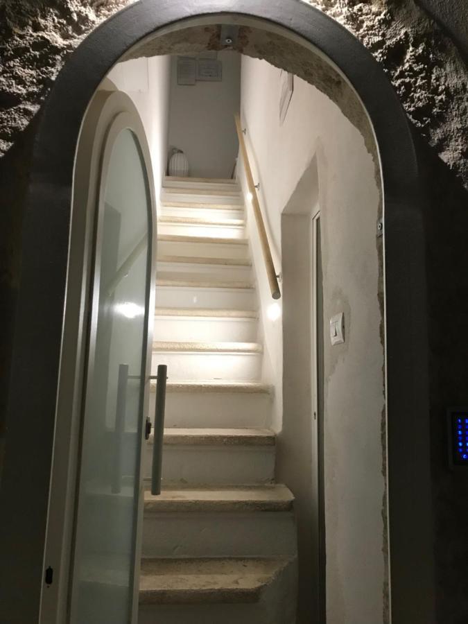 Romi' Hotel Polignano a Mare Luaran gambar